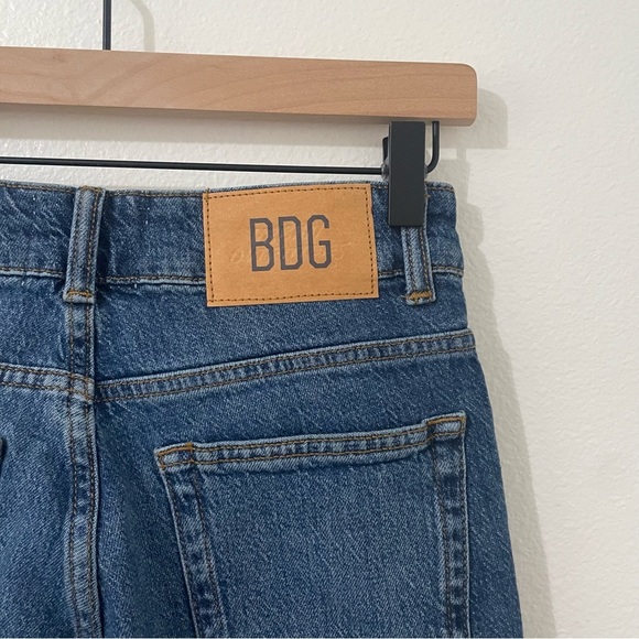 BDG by Urban Outfitters NWT Mid-Rise Skinny Denim Jeans Size 24 Medium Wash - Picture 4 of 6